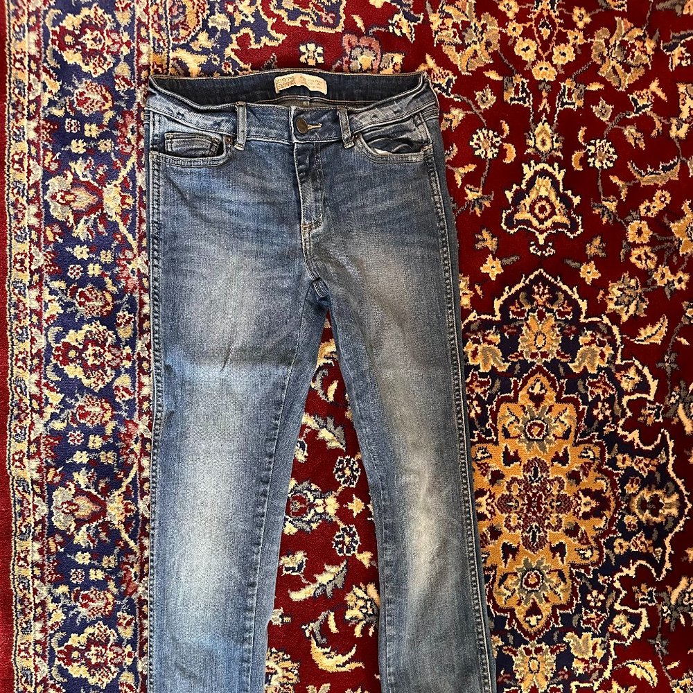 Vintage Distressed Straight-Leg